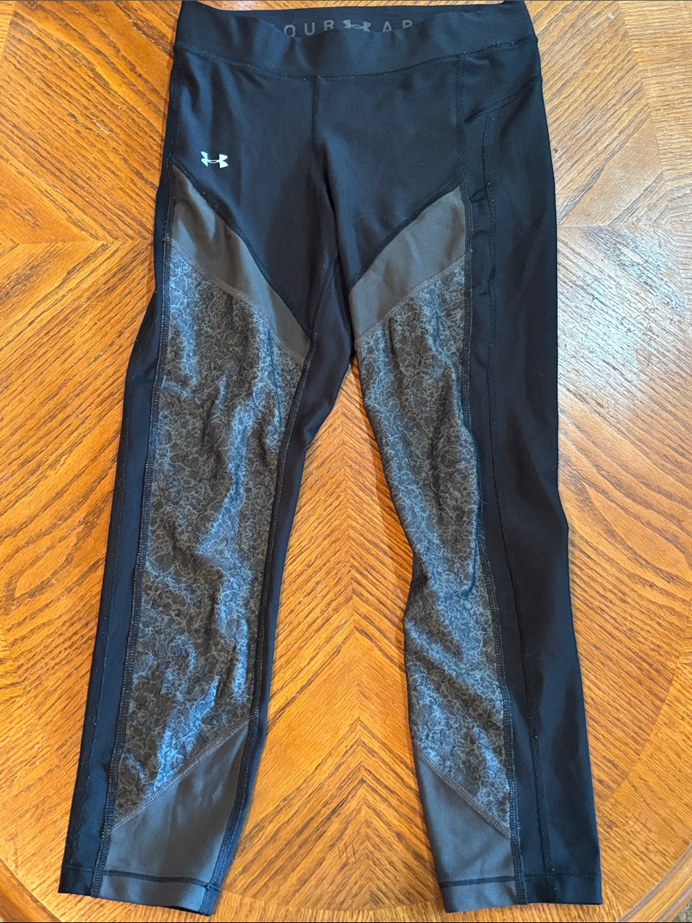 Under Armour Black Leggings with Dark Patterned Panels